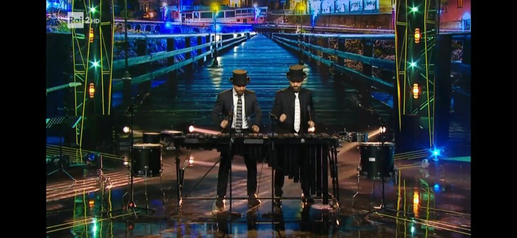Rai 2, “Dalla strada al palco”, ieri l’esibizione dei due giovani mandamentali, Claudio Palmiero e Michele Gambardella, in arte “Marimba Show Duo”.