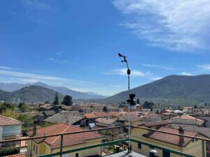 Forino (Av): Installate le Centraline Aura per il rilievo qualità dell aria. Da oggi il Comune entra a far parte della rete dell Osservatorio di Montevergine Forino (Av): Installate le Centraline Aura per il rilievo qualità dell aria. Da oggi il Comune entra a far parte della rete dell Osservatorio di Montevergine