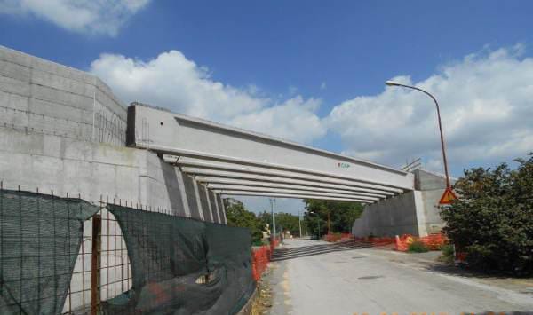 E5C24EB5-83F6-4E21-8E46-BFE2A5021AAF