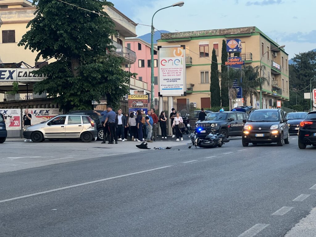 SIRIGNANO (AV). Incidente sulla Nazionale tra auto e moto.