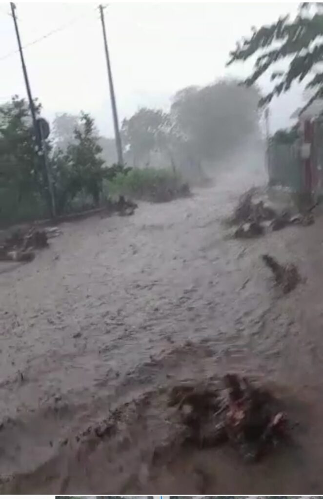 Forino(Av): Violento Alluvione provoca ingenti danni, allagamenti ed una giovane vittima. Video