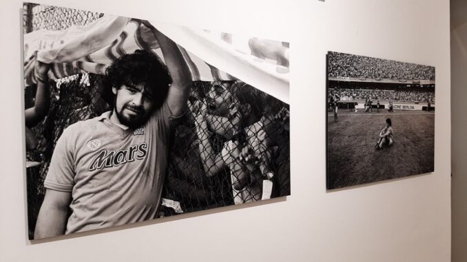 Ultimi giorni per vedere a Pompei la mostra “Maradona, il genio ribelle” -