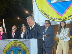 MUGNANO DEL CARDINALE. Nuova Alleanza Popolare tiene il comizio in piazza Padre Pio. Foto e Video