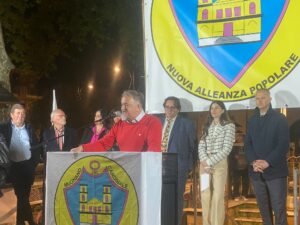 MUGNANO DEL CARDINALE. Nuova Alleanza Popolare tiene il comizio in piazza Padre Pio. Foto e Video