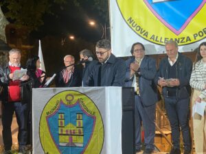 MUGNANO DEL CARDINALE. Nuova Alleanza Popolare tiene il comizio in piazza Padre Pio. Foto e Video