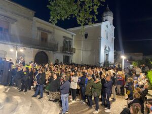 MUGNANO DEL CARDINALE. Nuova Alleanza Popolare tiene il comizio in piazza Padre Pio. Foto e Video