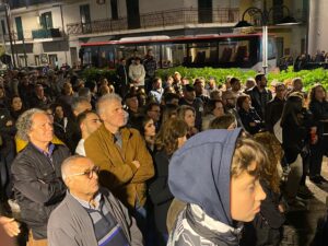 MUGNANO DEL CARDINALE. Nuova Alleanza Popolare tiene il comizio in piazza Padre Pio. Foto e Video