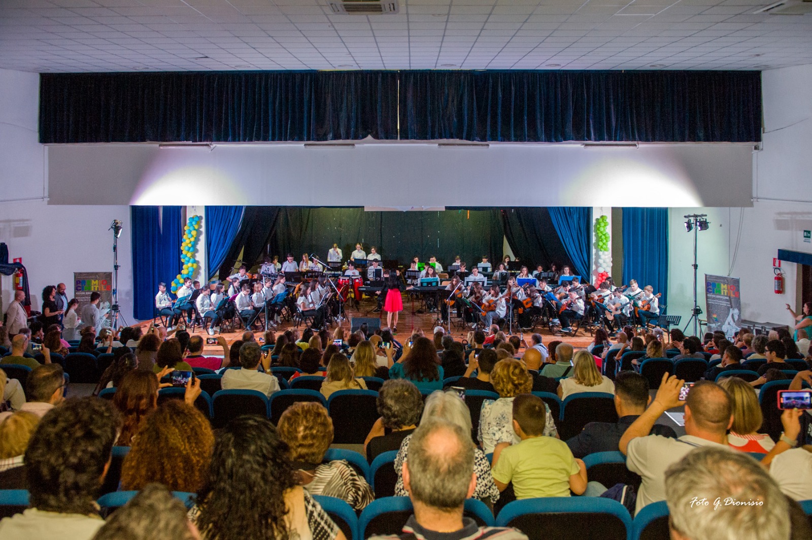 CIMITILE. Parole di Pace e Legalità, levento rientrante nellambito del Premio Cimitile si è tenuto al teatro Nadur di Cicciano CIMITILE. Parole di Pace e Legalità, levento rientrante nellambito del Premio Cimitile si è tenuto al teatro Nadur di Cicciano