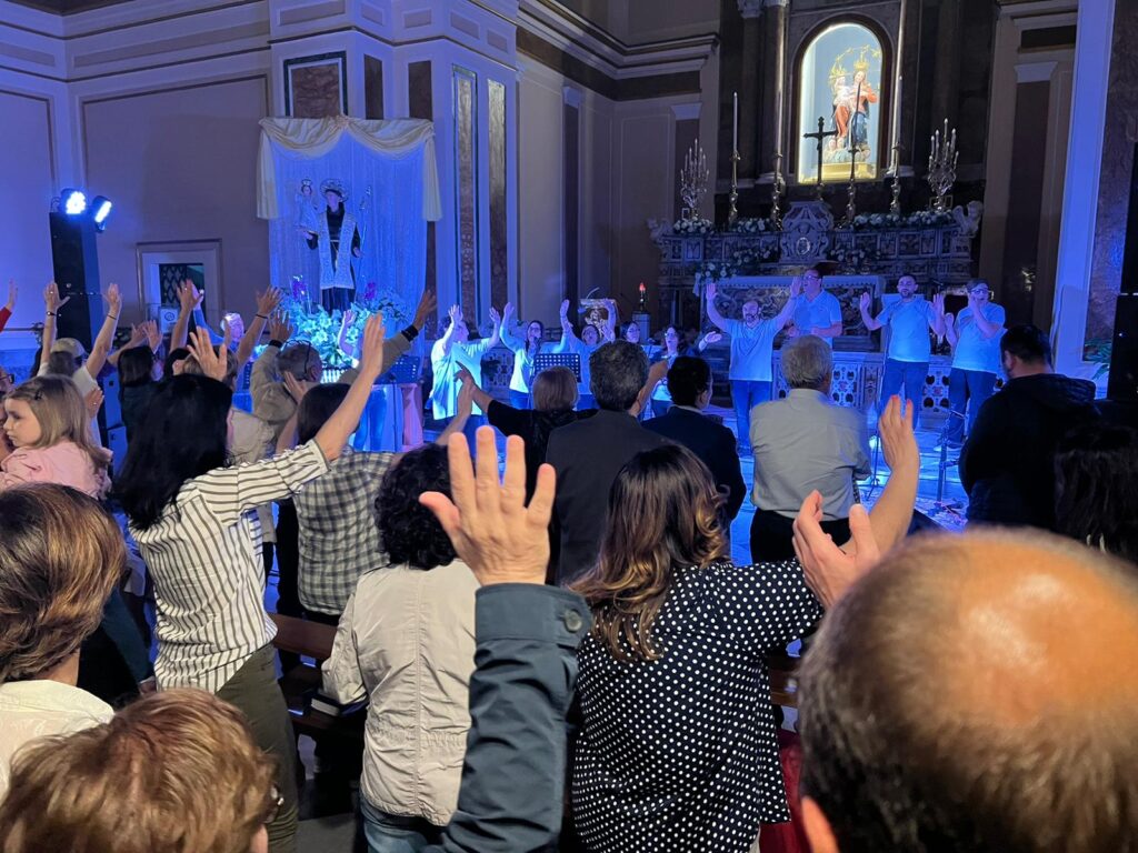 Mugnano   Grande partecipazione perRinnovamento nello Spirito evangelizzazione