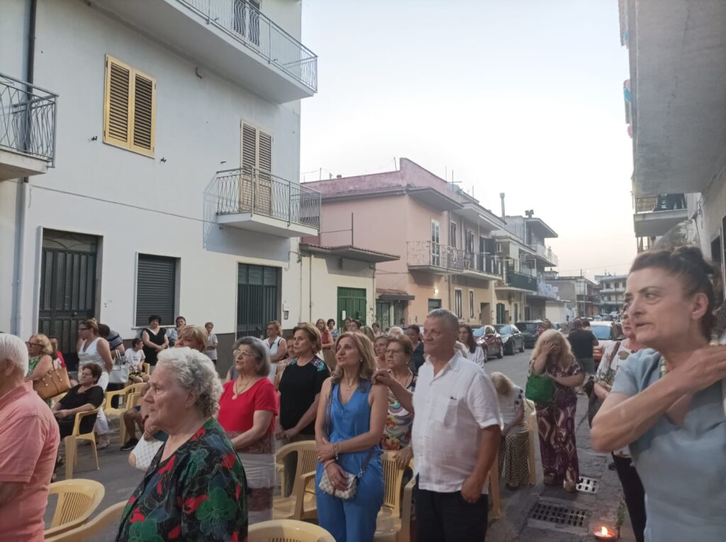 Mugnano   Statio Eucaristica nel rione Mastrangelo