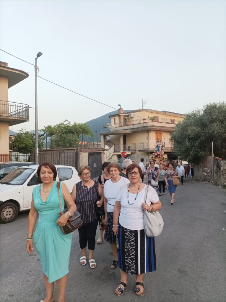 Mugnano   Statio Eucaristica nel rione Mastrangelo