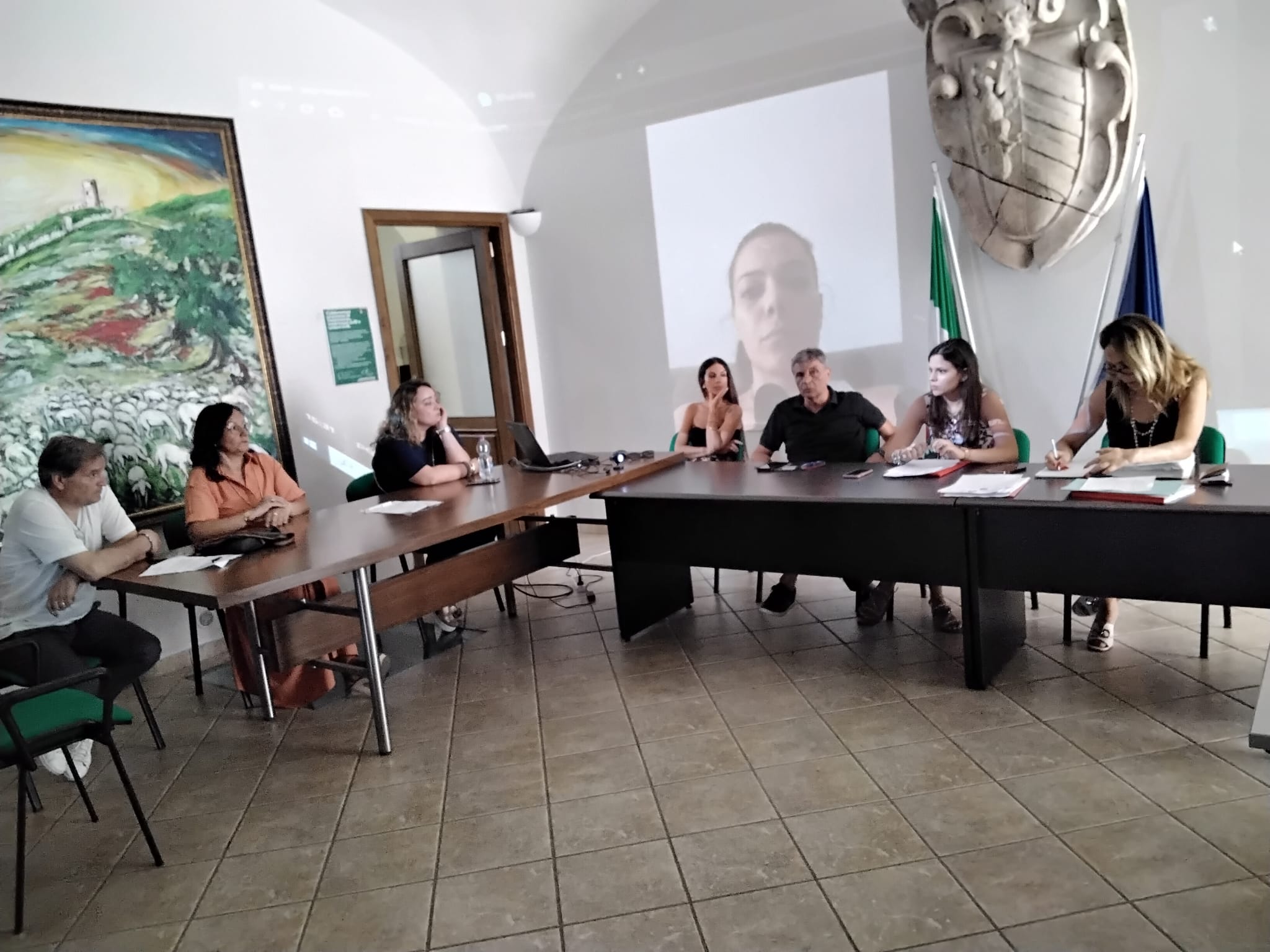 AVELLA Consiglio comunale senza la minoranza consiliare di Cambia Avella che è già in vacanza AVELLA Consiglio comunale senza la minoranza consiliare di Cambia Avella che è già in vacanza