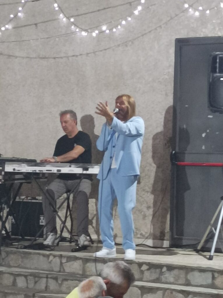 Sperone   Gran successo per la serata di beneficenza della Caritas. Video e Foto