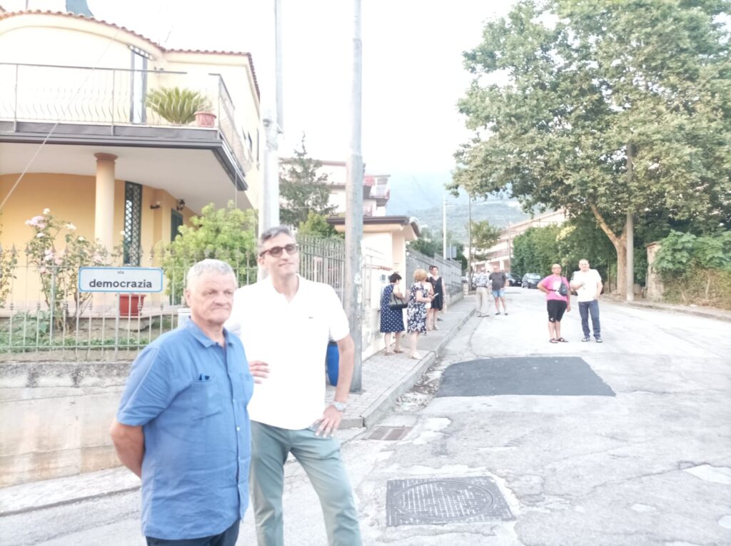 Mugnano   Statio Eucaristica al rione Campo con la Madonna del Carmine. Video e Foto