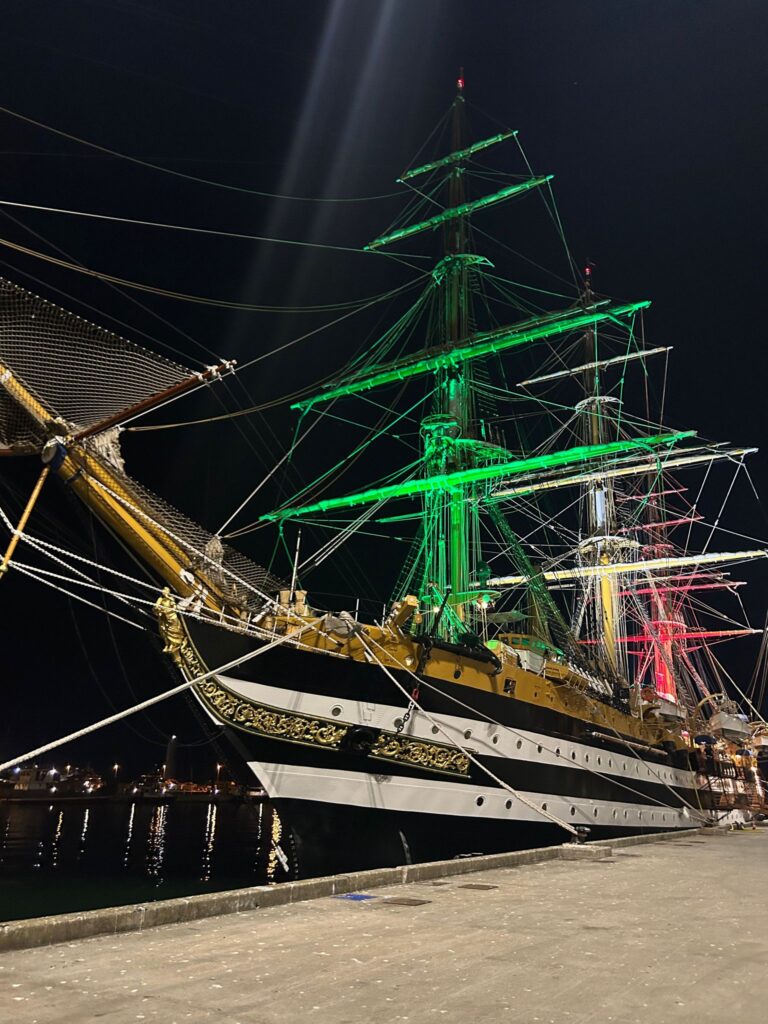 BAIANO. Sulla nave scuola Amerigo Vespucci, il 21enne baianese Marco Stefano Colucci. Girerà il mondo per i prossimi 20 mesi