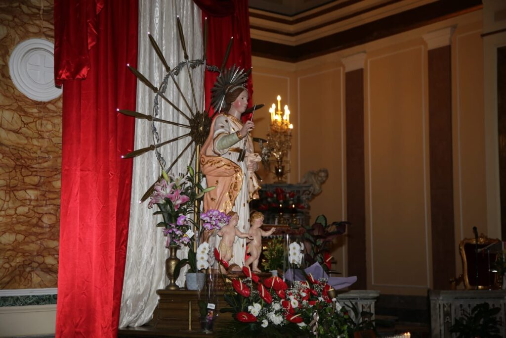 Mugnano Messa per lArciconfraternita Mugnano Messa per lArciconfraternita