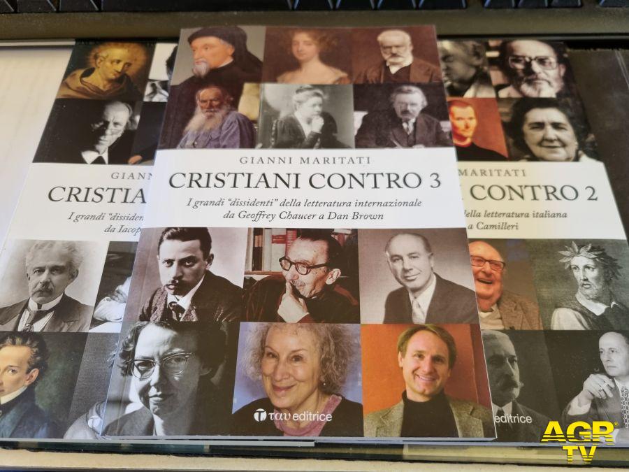 Gianni Maritati un saggio e una storia nei suoi nuovi libri “Cristiani contro 3” e “LA RIVOLUZIONE IN AUTOBUS. Vita di Rosa Parks” Gianni Maritati un saggio e una storia nei suoi nuovi libri “Cristiani contro 3” e “LA RIVOLUZIONE IN AUTOBUS. Vita di Rosa Parks”