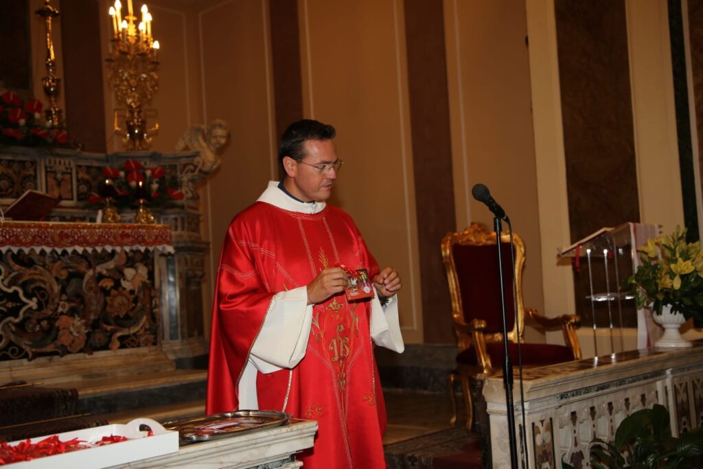 Mugnano Messa per lArciconfraternita Mugnano Messa per lArciconfraternita