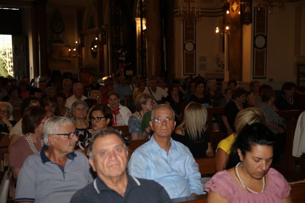 Mugnano Messa per lArciconfraternita Mugnano Messa per lArciconfraternita