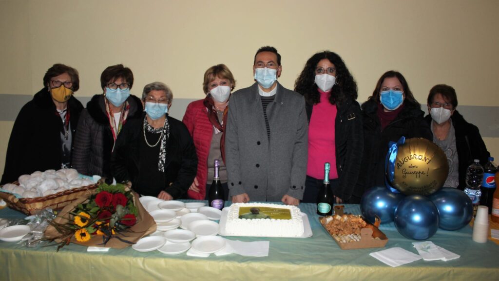 MUGNANO del CARDINALE. Il compleanno del parroco don Giuseppe Autorino. Le foto di Francesco Piccolo