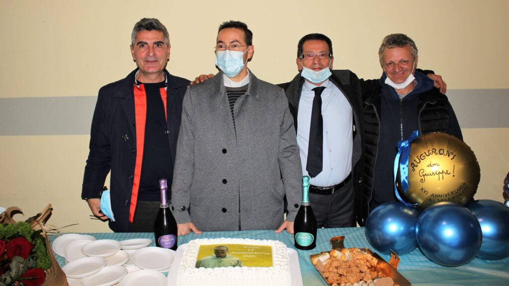 MUGNANO del CARDINALE. Il compleanno del parroco don Giuseppe Autorino. Le foto di Francesco Piccolo