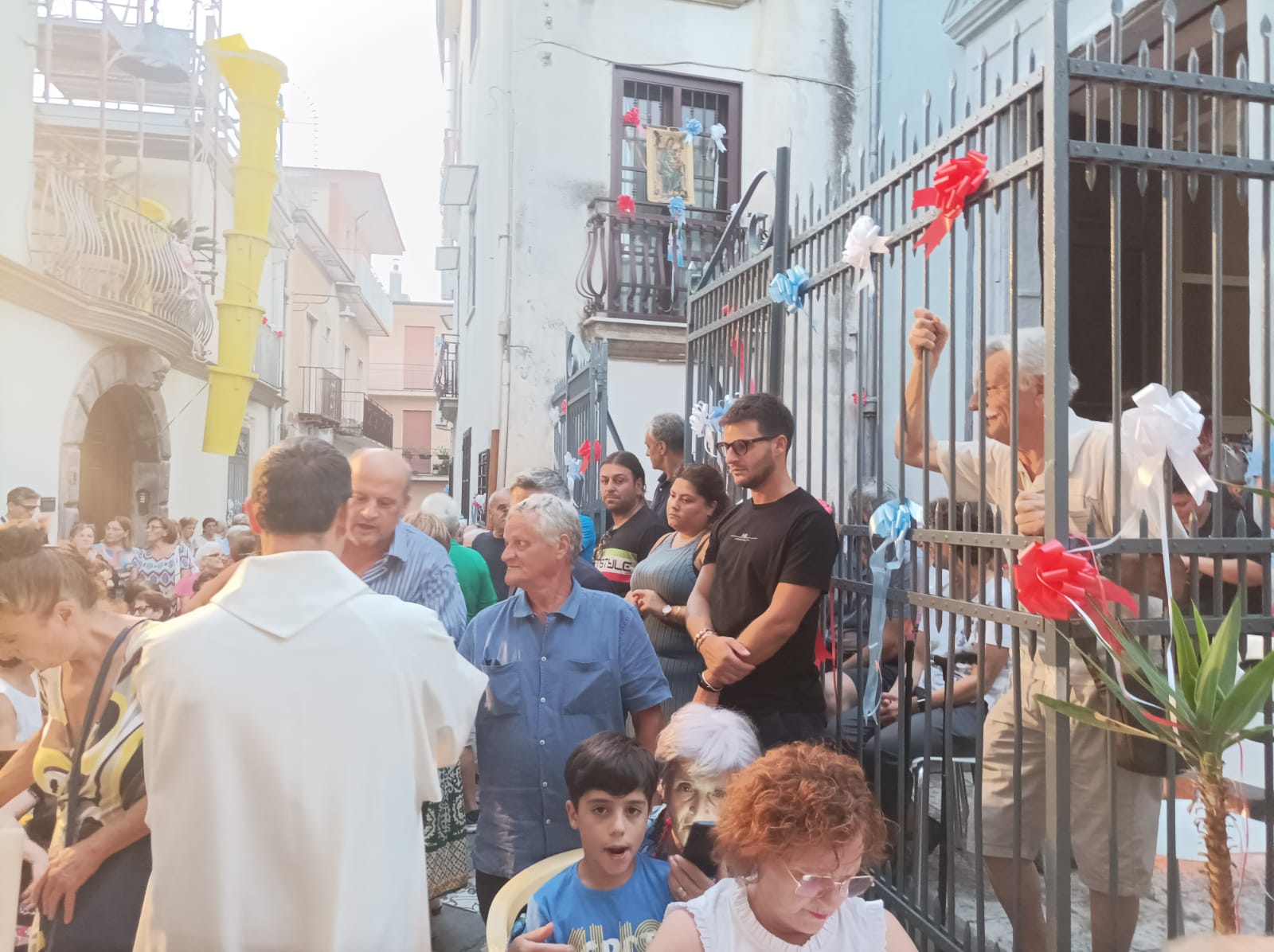 Mugnano Dopo 25 anni si è svolta la processione della Madonna di Montevergine Mugnano Dopo 25 anni si è svolta la processione della Madonna di Montevergine