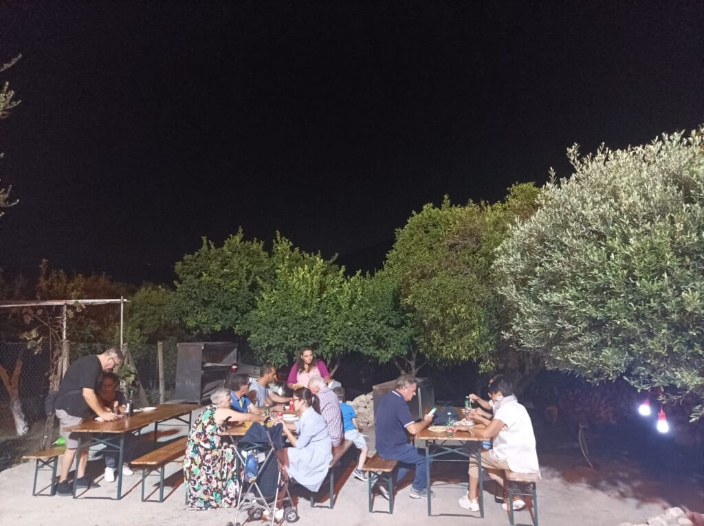 Palma Campania   In Vico Veritas successo per la prima serata e stasera si replica.