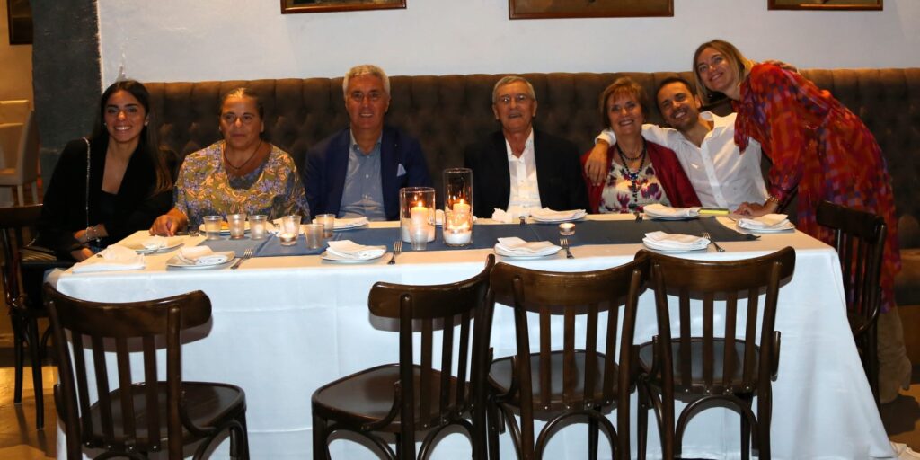 MUGNANO DEL CARDINALE: Il Dott. Matteo Vasta ha festeggiato il suo ottantesimo compleanno.