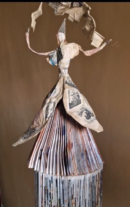 Incroci sprint per la Festa della Nocciola, a Baiano. L’arte della cartapesta, libri e fumetti, greenopoli e … cinema Incroci sprint per la Festa della Nocciola, a Baiano. L’arte della cartapesta, libri e fumetti, greenopoli e … cinema