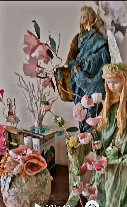 Incroci sprint per la Festa della Nocciola, a Baiano. L’arte della cartapesta, libri e fumetti, greenopoli e … cinema Incroci sprint per la Festa della Nocciola, a Baiano. L’arte della cartapesta, libri e fumetti, greenopoli e … cinema