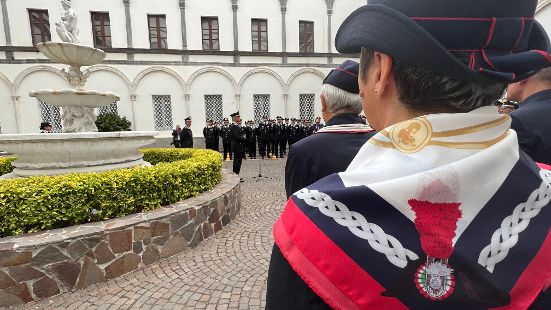 NAPOLI: Il Generale De Vita in visita al Comando Provinciale Carabinieri di Napoli. Lodato limpegno dei militari sul territorio: siamo qui per essere vicini ai cittadini
