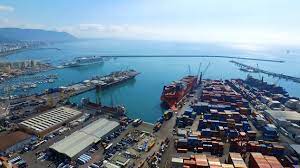 Salerno: Tragedia al porto. Basta morti sul lavoro. Situazione al collasso in provincia