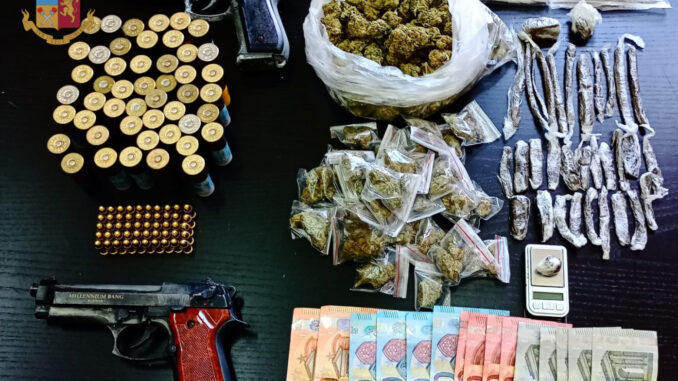 foto_secondigliano_logo