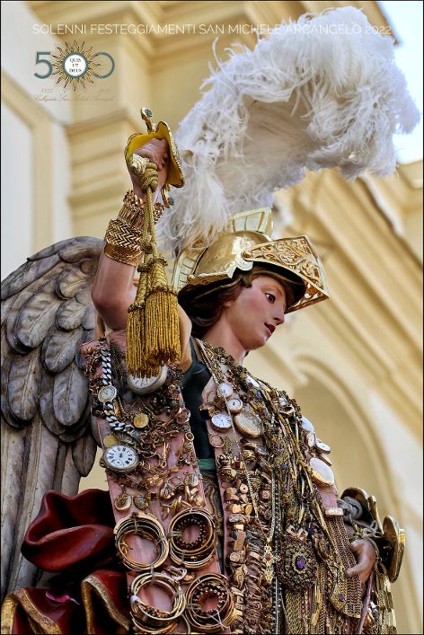 Solofra si prepara per i festeggiamenti del santo patrono, San Michele  Arcangelo.
