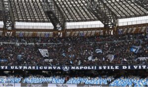 AVELLA. Scuole allo stadio cinquanta alunni della scuola secondaria di I grado dell I.C.S. Mons. P. Guerriero di Avella hanno seguito Napoli  Milan
