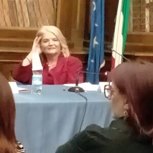 Incontro a Napoli in Celebrazione di Alessandro Manzoni: Confronto tra Manzoni e Vico, Analisi delle Tragedie e Riflessioni sulla Conversione.