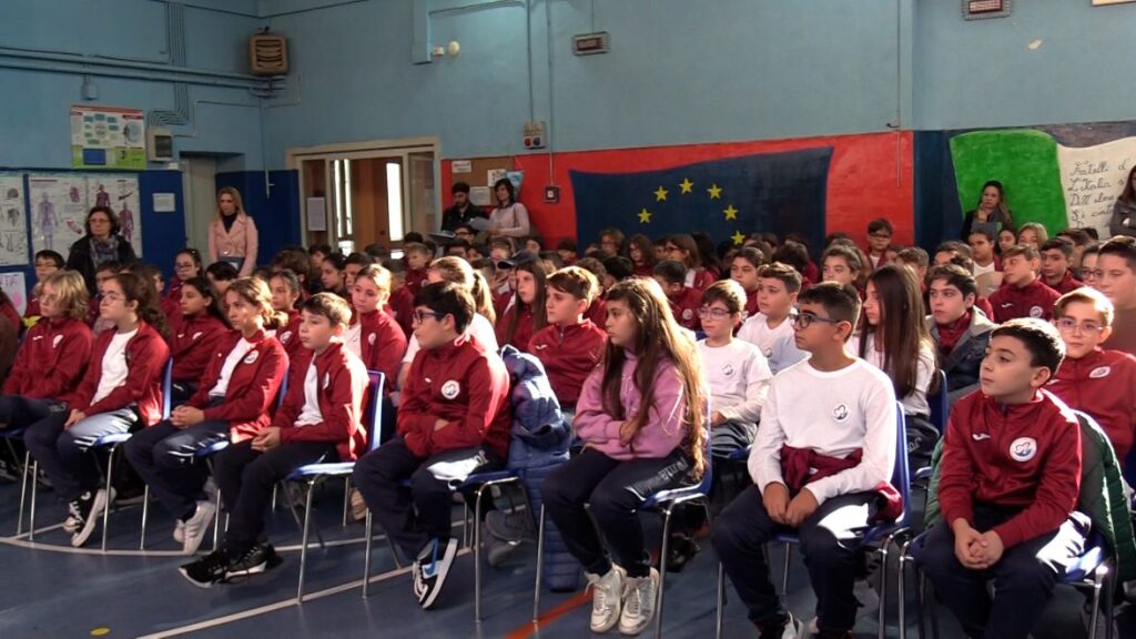 Bullismo, riparte la campagna del Corecom Campania ‘A Scuola Senza Bulli’, coinvolti oltre 160 studenti nel primo appuntamento alla scuola media Enrico Fermi di Casalnuovo