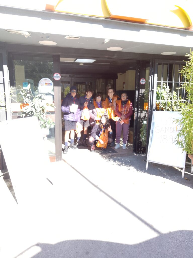 AVELLA. La “Colletta Alimentare Nazionale”, un successo grazie allassociazione Agorà e a tutti i volontari