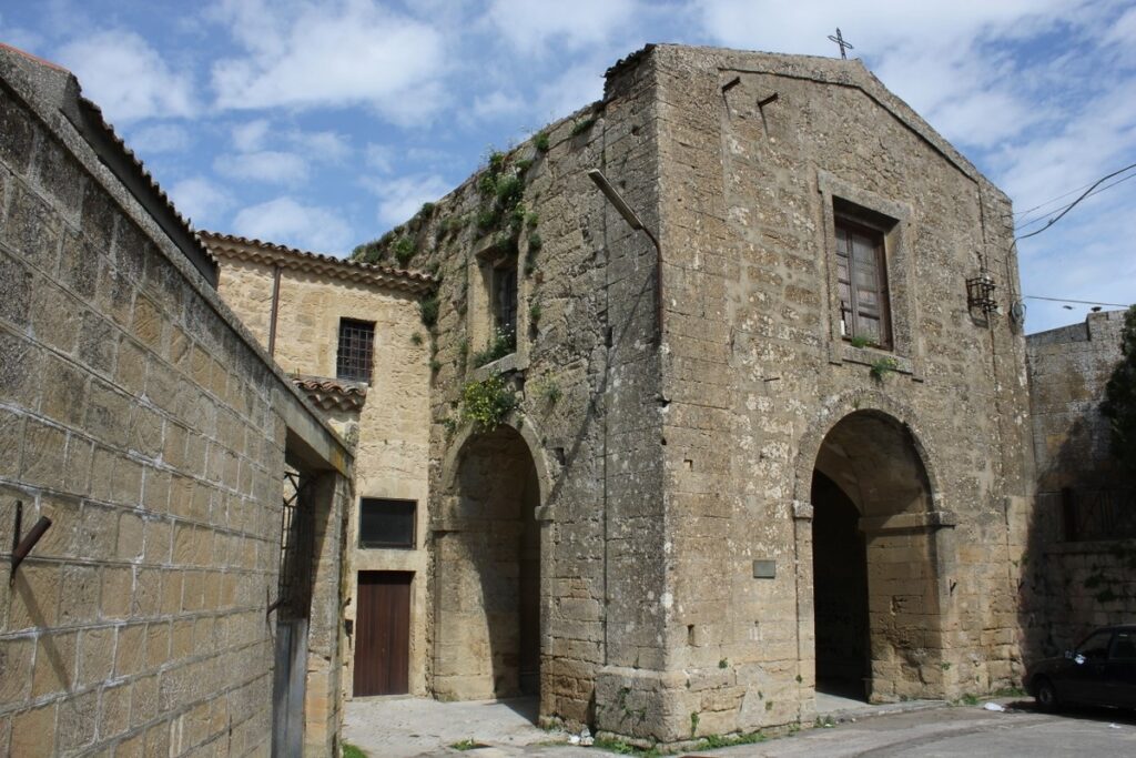 Chiesa di Enna, dedicata a san Paolino di Nola, protettore dei contadini e dei giardinieri.
