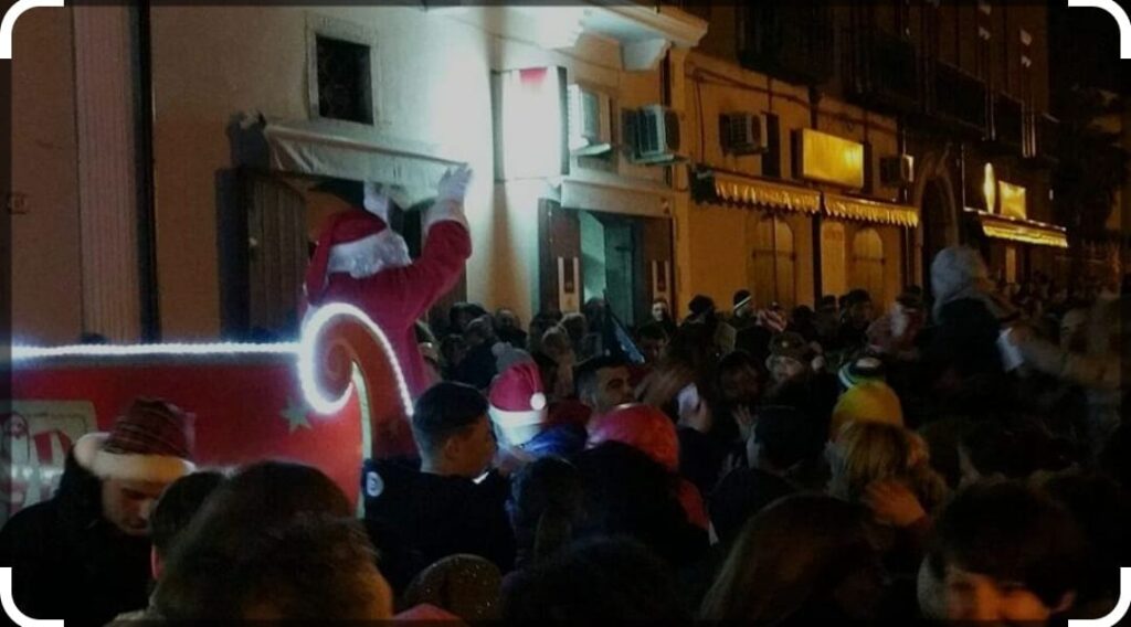 Forino (AV): Ritorna la Magia dell arrivo di Babbo Natale nel giorno di San Nicola