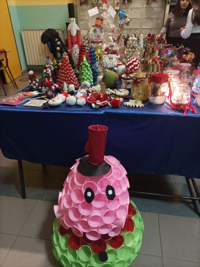 Mugnano del Cardinale   Open Day dell IC Manzoni   una scuola innovativa. Video