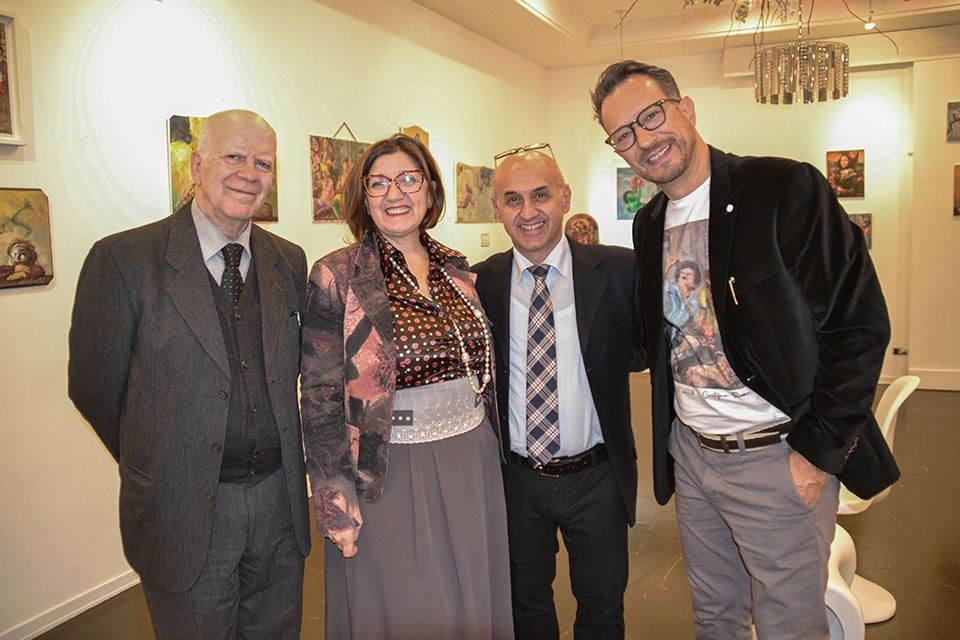 SCAFATI. Arte e tradizione: Cristoforo Russo porta “Un Presepe Pop” in mostra alla Galleria Arte Barbato SCAFATI. Arte e tradizione: Cristoforo Russo porta “Un Presepe Pop” in mostra alla Galleria Arte Barbato