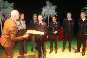 BAIANO. Premio Binews, la X edizione rivisitata in flash  back. Esperienze di solidarietà, imprenditoria, legalità, ricerca medico  scientifica