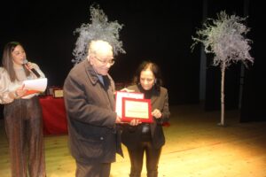 BAIANO. Premio Binews, la X edizione rivisitata in flash  back. Esperienze di solidarietà, imprenditoria, legalità, ricerca medico  scientifica