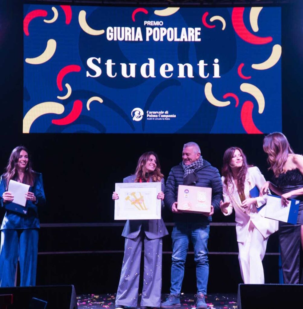 PALMA CAMPANIA. GLI STUDENTI SI AGGIUDICANO L’EDIZIONE 2024  DELLA CANZONE D’OCCASIONEPALMA CAMPANIA