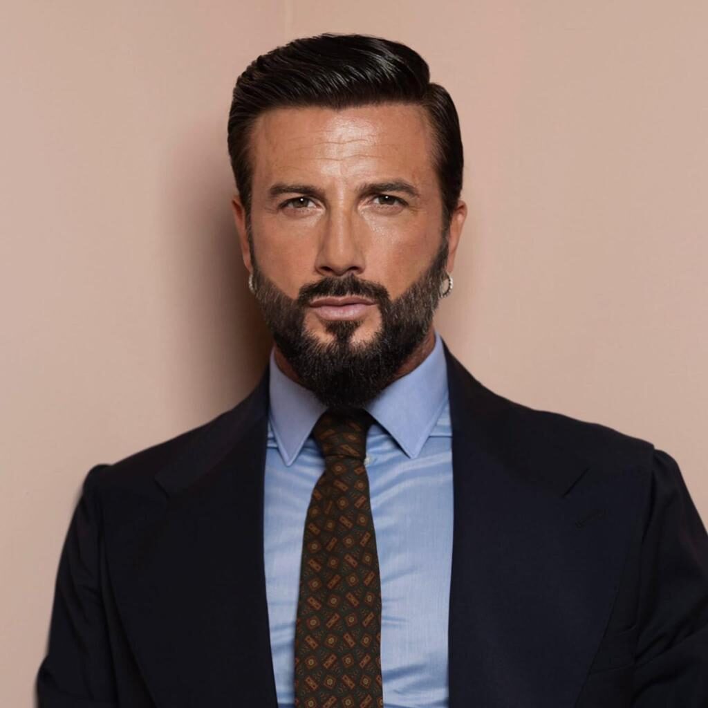 Sold out per l’attesissimo concerto di Alessio. Il 6 gennaio al Palapartenope tanta buona musica e sorprese