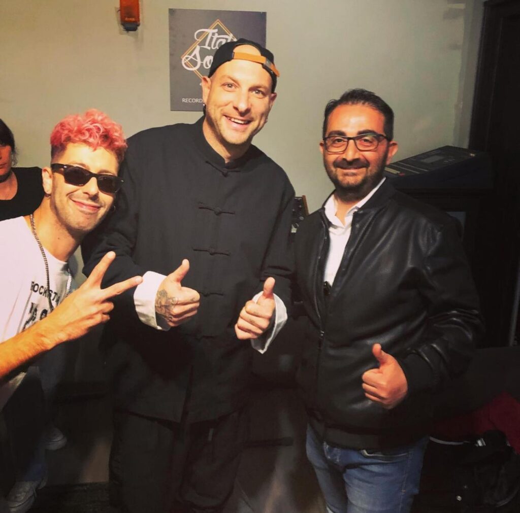 Avellino, note di passione: Il Nuovo Inno Biancoverdi siamo noi di Francesco Serino