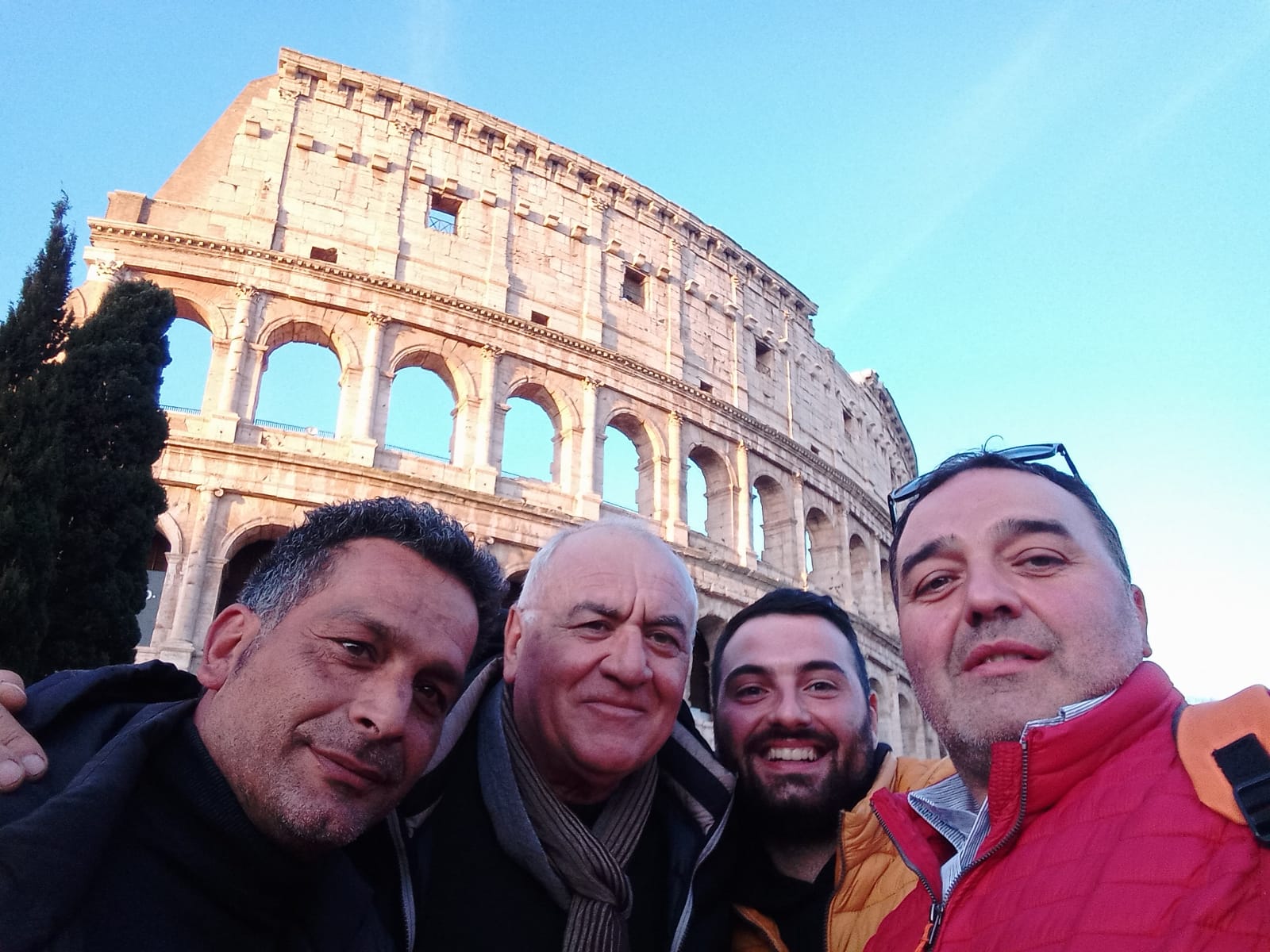 AVELLA. Agricoltori Italiani Protestano al Circo Massimo. Avella ben rappresentata. Le foto AVELLA. Agricoltori Italiani Protestano al Circo Massimo. Avella ben rappresentata. Le foto