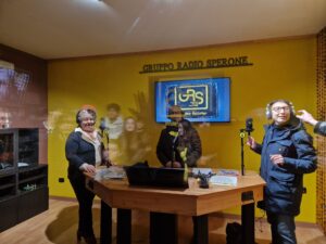 Sperone. Unindimenticabile esperienza al Gruppo Radio Sperone per lIstituto Tecnico Economico Luigi Amabile Foto