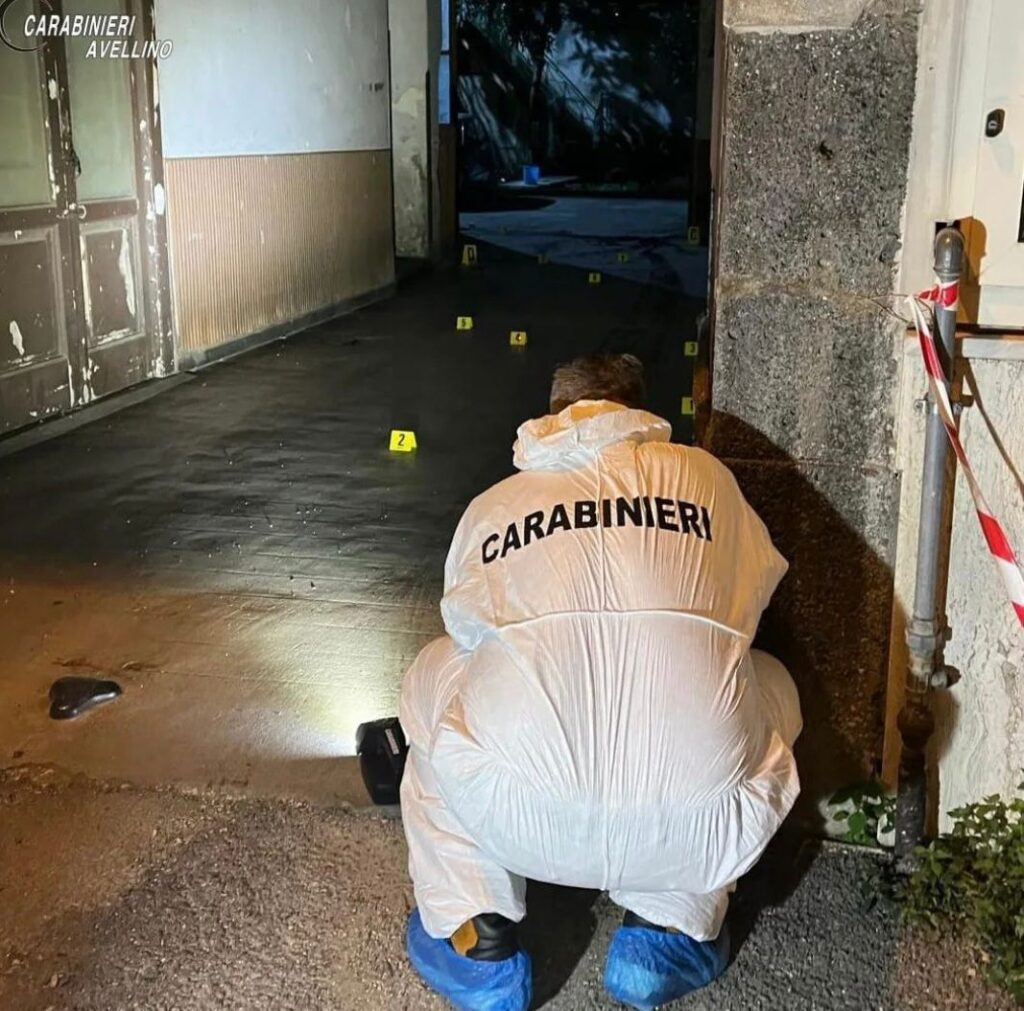 Tragedia a Baiano: Uomo di 54 anni muore per ferita da arma bianca